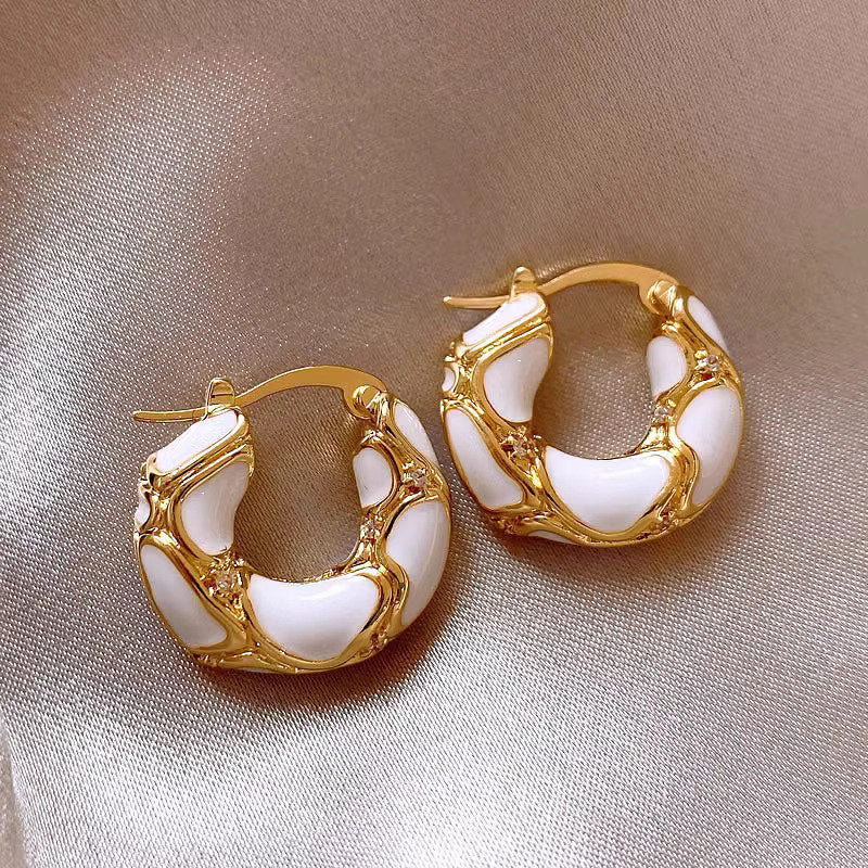 Enamel 18K Gold Plated White Black Hoop Earrings For Women Bulk