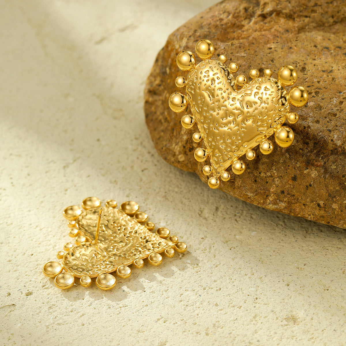 Beaten Finis Heart Gold Stainless Steel Anti Tarnish Stud Earring Bulk
