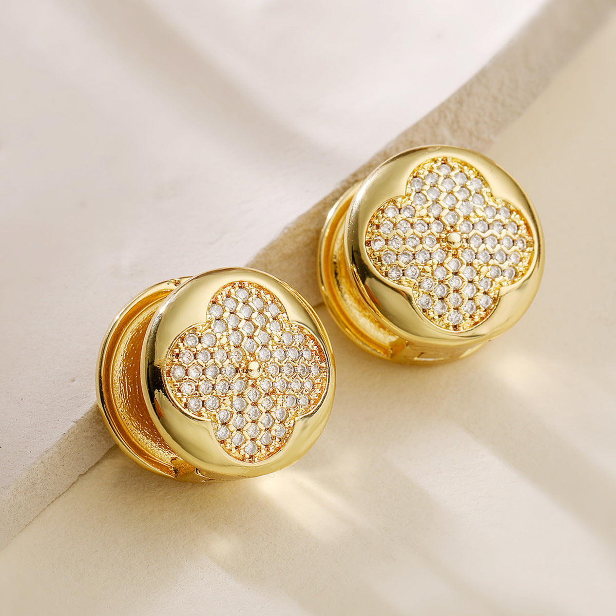 Gold Clover Cubic Zirconia Anti Tarnish Copper Stud Earrings Women Bulk