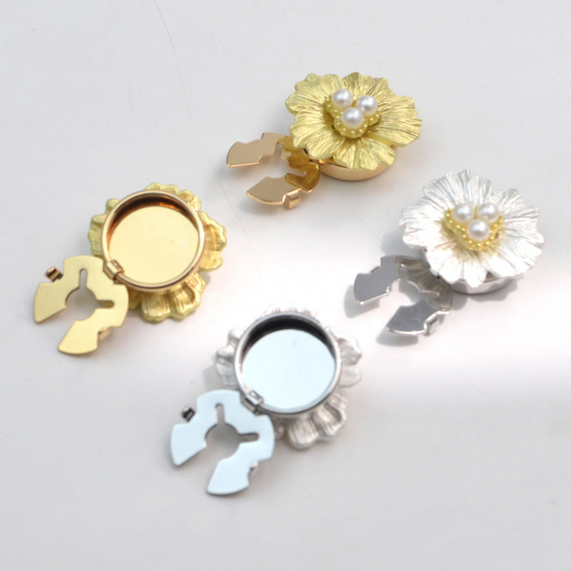 Bulk Flower Petals Gold Silver Pearl Brass Anti Tarnish Button Cover Secondary image