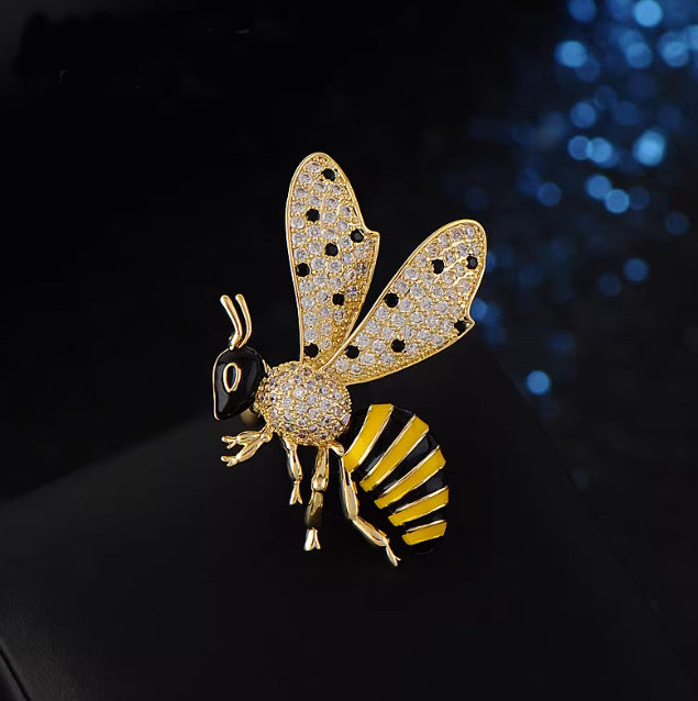 Black Yellow Honey Bee Gold Cubic Zirconia Copper Brooch For Women Bulk