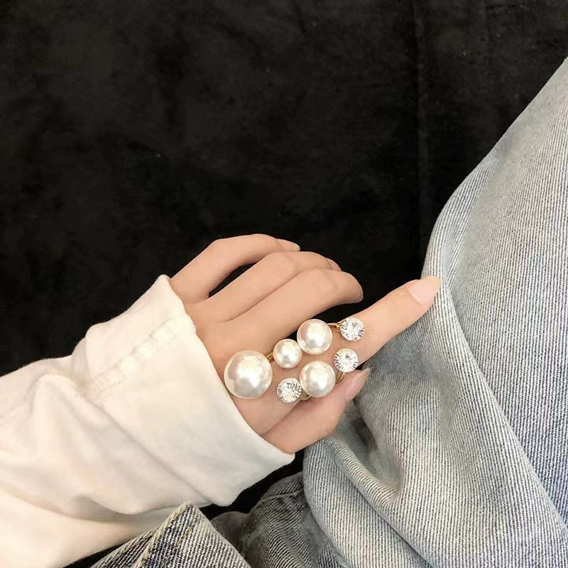 Multi White Pearl Gold Plated Copper Fancy Ring For Women Wholesale