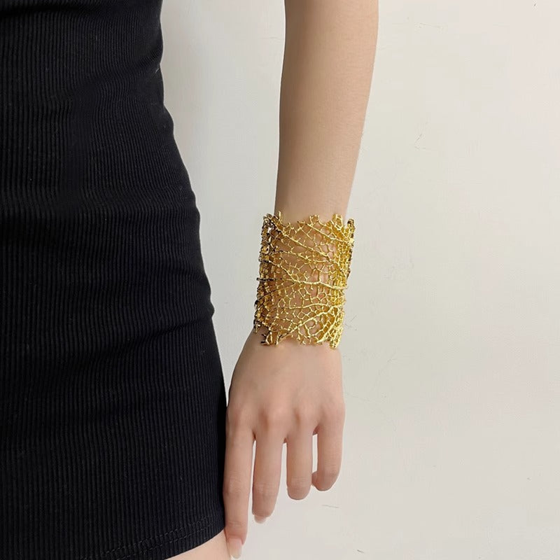 Long Filigree Coral Texture 18K Gold Cuff Bracelet For Women Bulk
