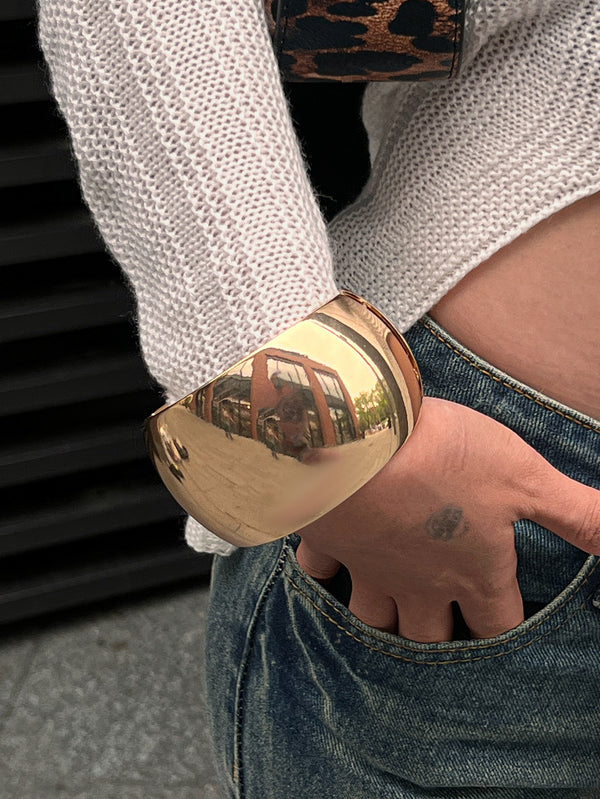 Glossy 18K Gold Anti Tarnish Cuff Kada For Women Bulk Secondary image