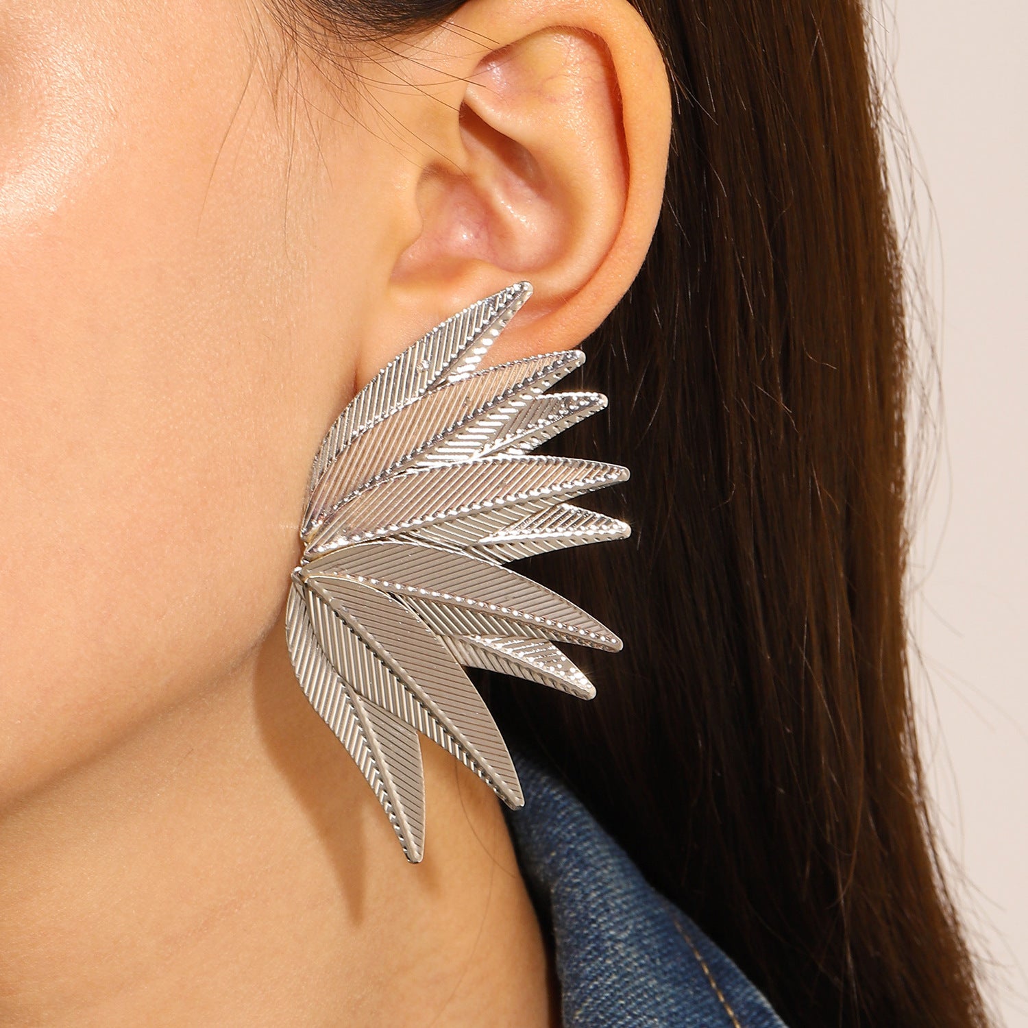 Pointy Leaf Silver Stud Dangler Earring For Women Bulk