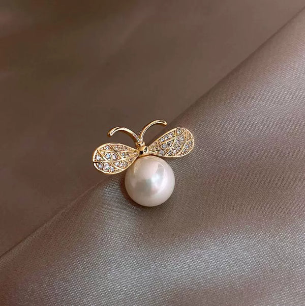 Gold Bee Faux Pearl Cubic Zirconia Copper Brooch For Women Bulk Main image