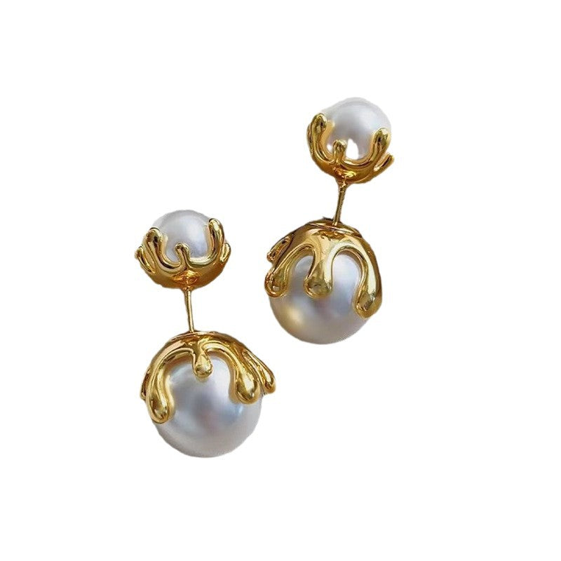 White Modern Claw Style Gold Plated Pearl Copper Stud Earrings Bulk