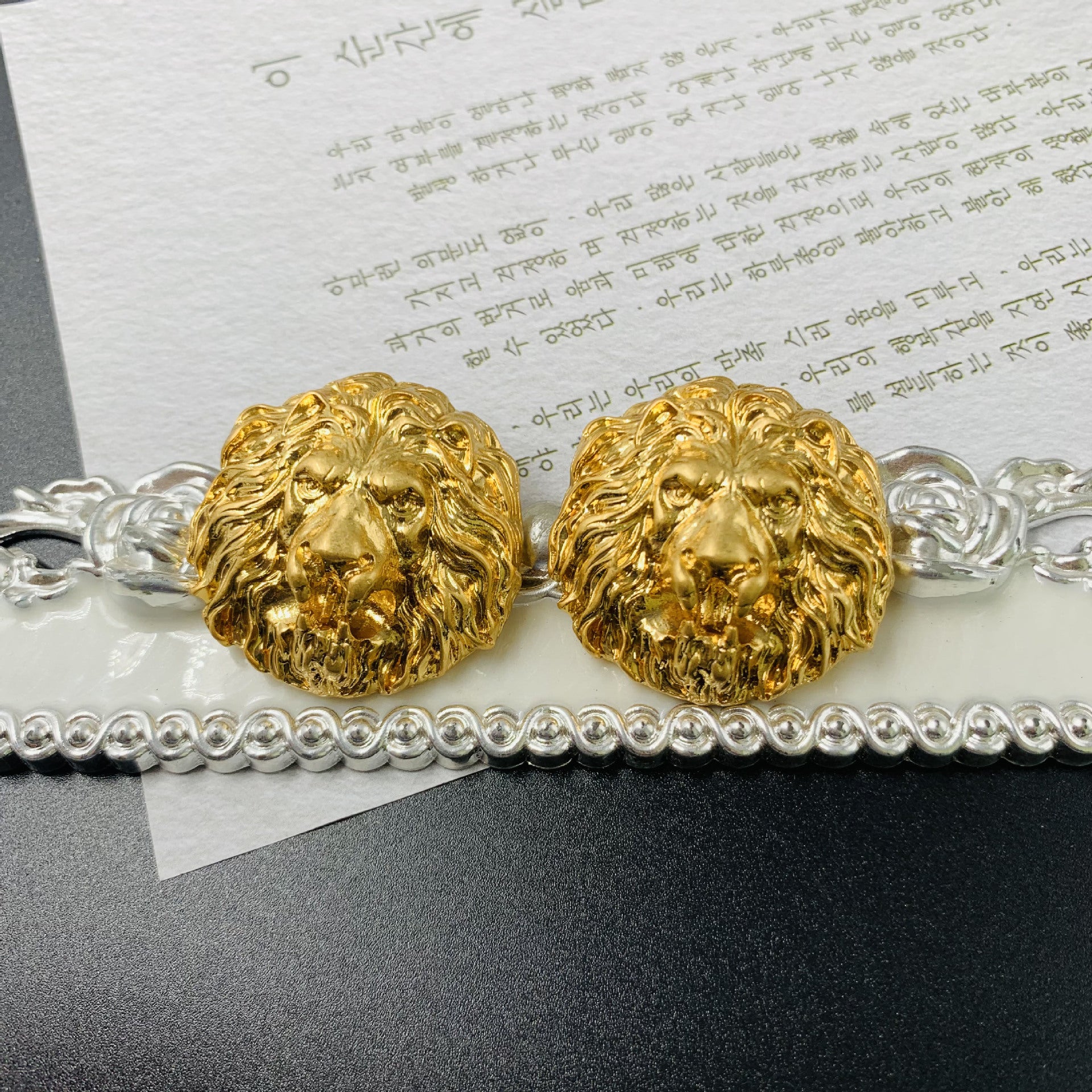Lion Head 18K Gold Anti Tarnish Stud Earring For Women Bulk