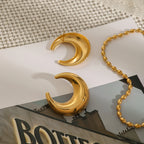 Crescent Moon 18K Gold Stainless Steel Anti Tarnish Stud Earring Bulk