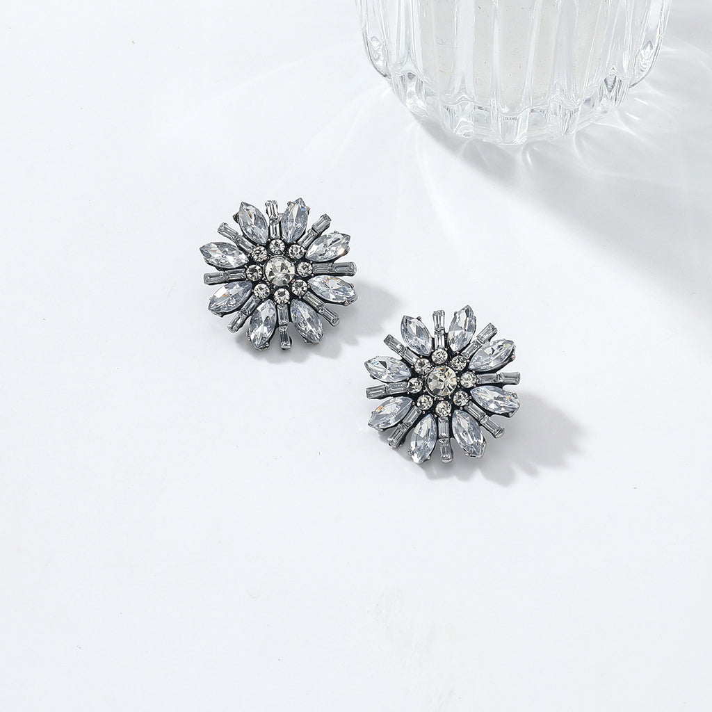White Designer Floral Cluster Black Rhinestone Alloy Stud Earrings Bulk