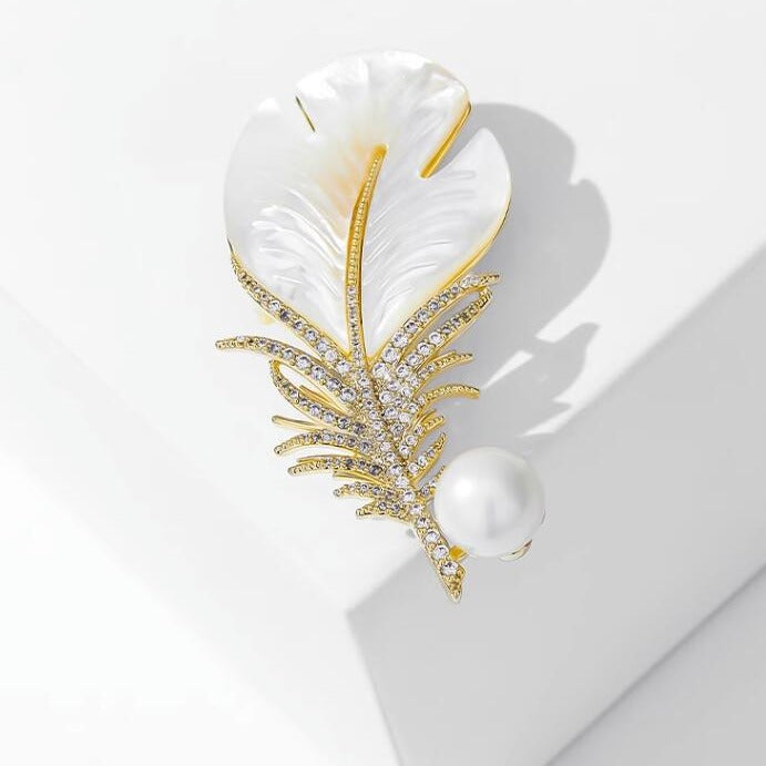 White Feather Gold Cubic Zirconia Copper Brooch For Women Bulk