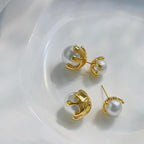 White Modern Claw Style Gold Plated Pearl Copper Stud Earrings Bulk