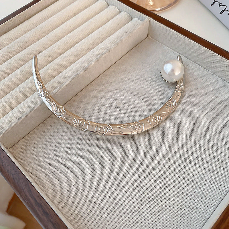 Designer Crescent Moon Gold Silver Plated Pearl Hair Accessories Bulk