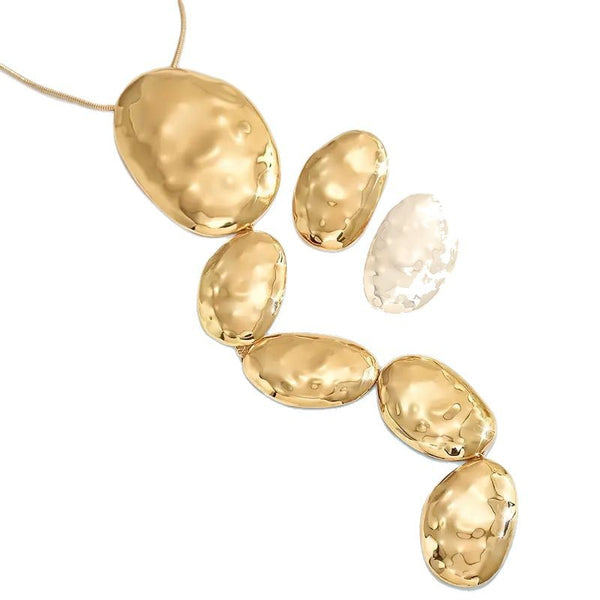 Designer Hammered Oval Gold Plated Plain Alloy Necklace For Women Bulk Secondary image