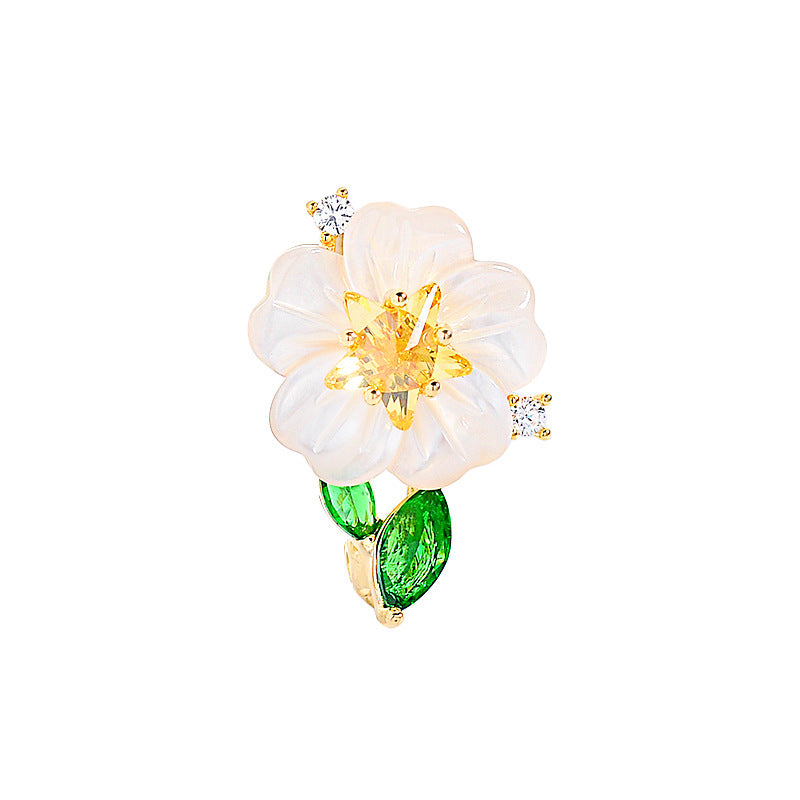 Designer White Flower Style Gold CZ Copper Anti Tarnish Brooch Bulk