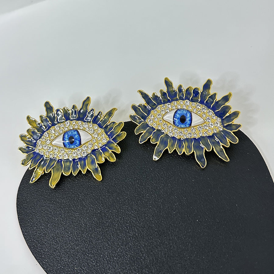 Shadow Eyelash Evil Eye CZ 18K Gold Black Stud Earring Bulk Main image