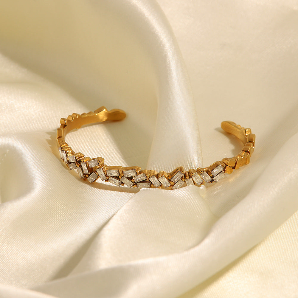 Baguette 18K Gold CZ Stainless Steel Anti Tarnish Cuff Bracelet Bulk