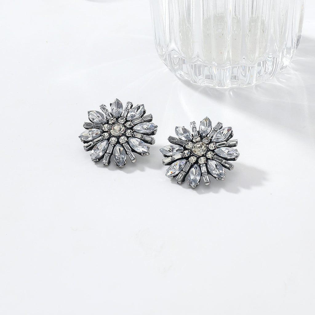 White Designer Floral Cluster Black Rhinestone Alloy Stud Earrings Bulk