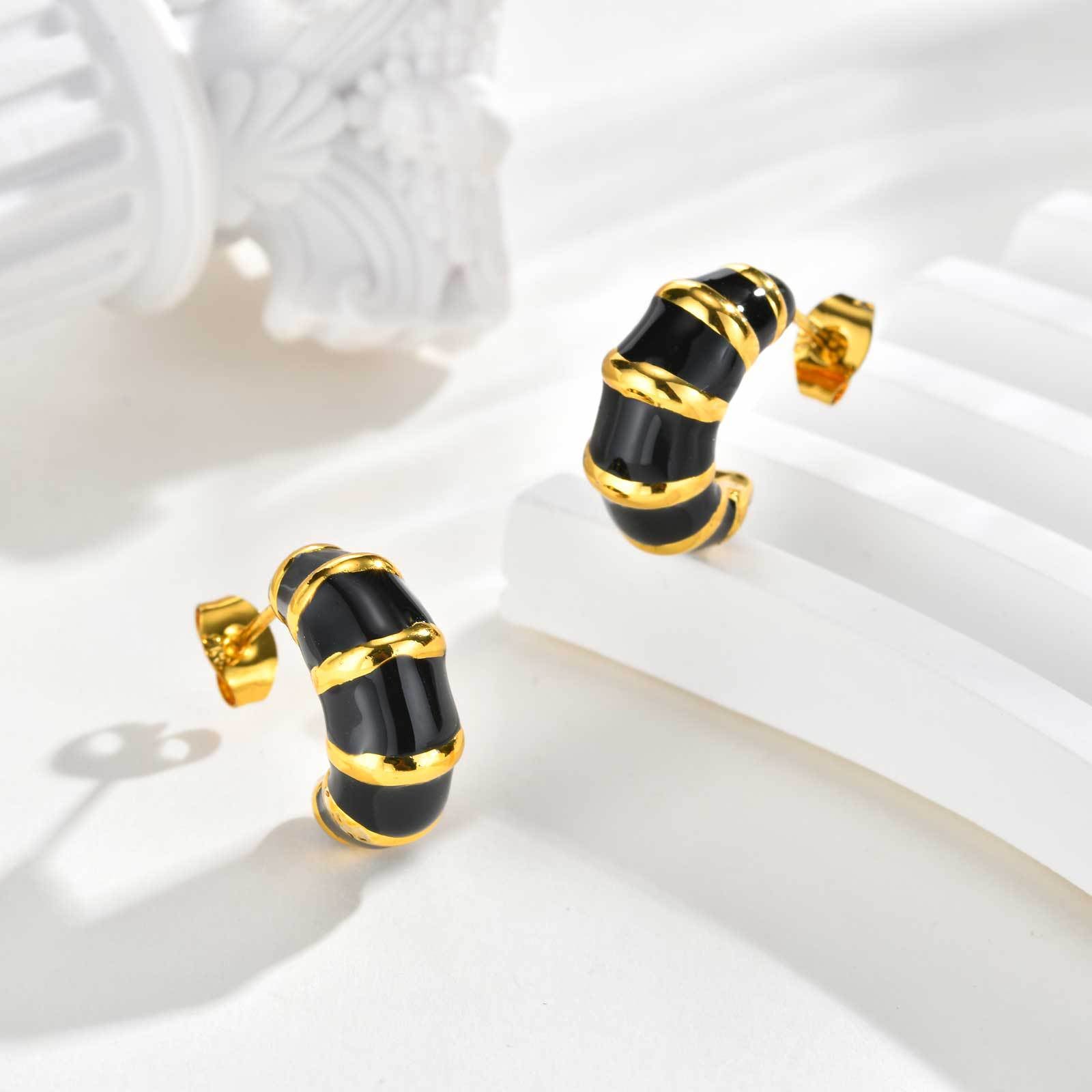 Bulk White Black Twisted Croissant Gold Stainless Steel Stud Earrings