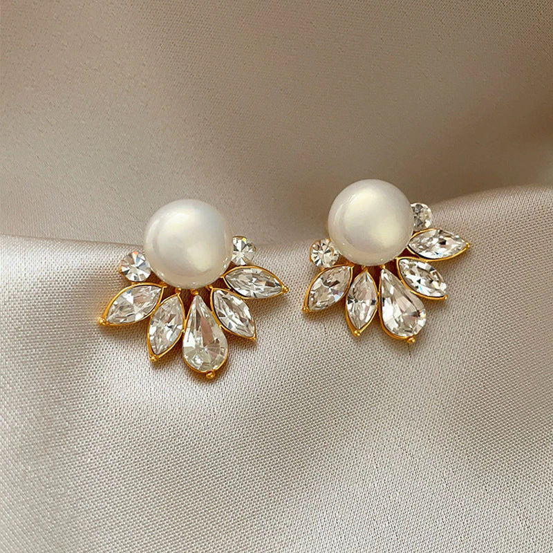 White Crown Pearl Gold Cubic Zirconia Copper Stud Earrings Women Bulk