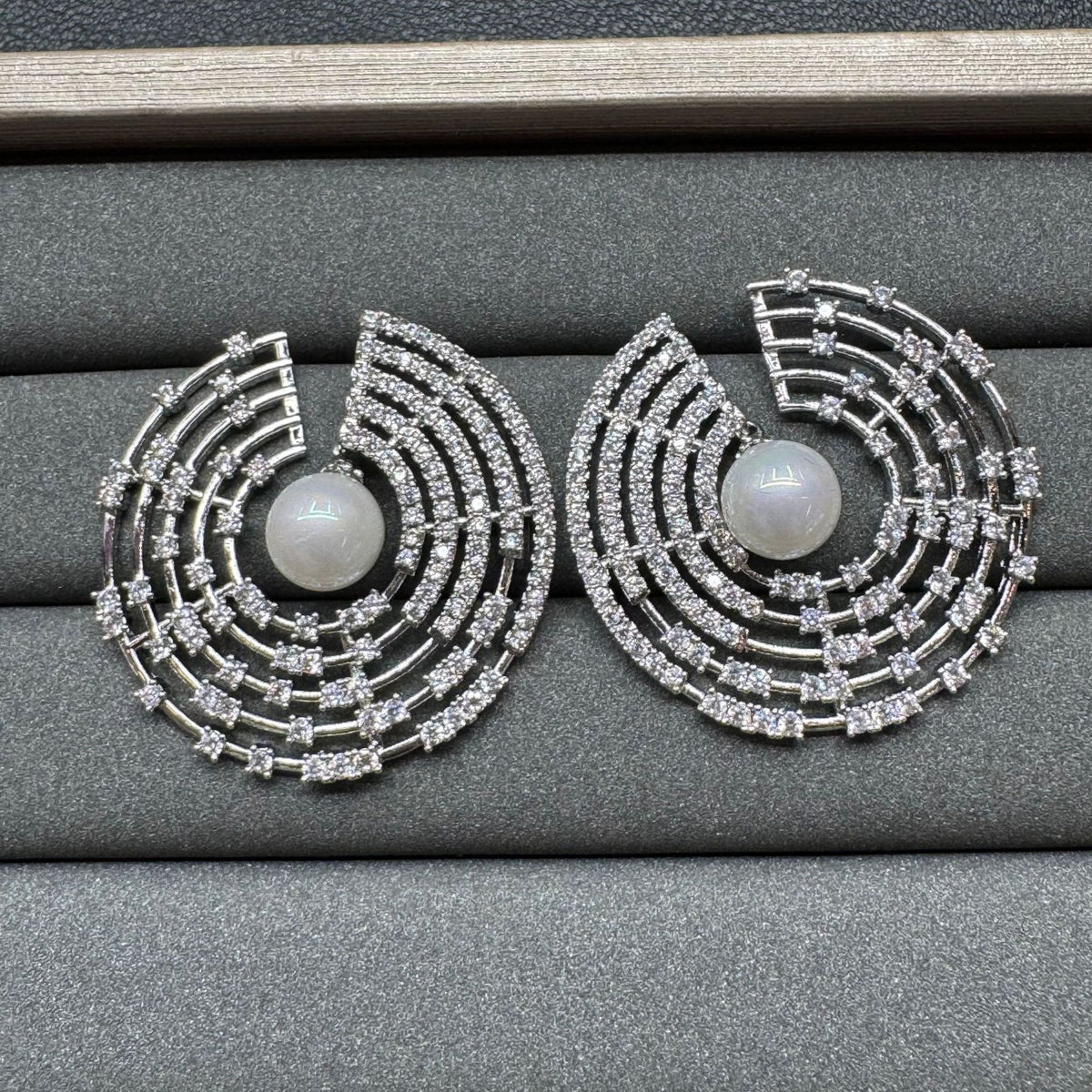 Silver Concentric Circular Cubic Zirconia Copper Stud Earrings Women Bulk