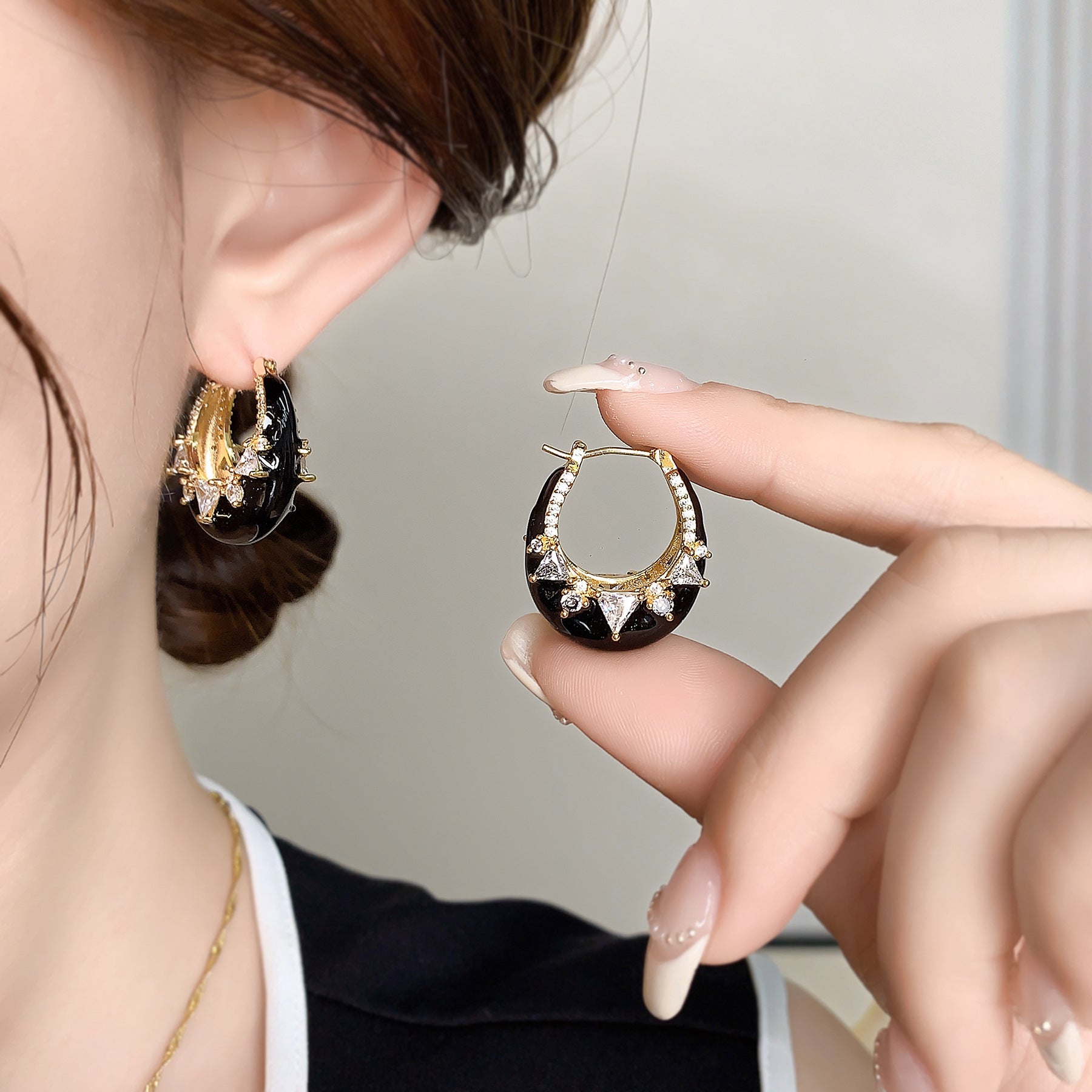 Solitaire Enamel Black 18K Gold Silver Anti Tarnish Hoop Earring Bulk Secondary image