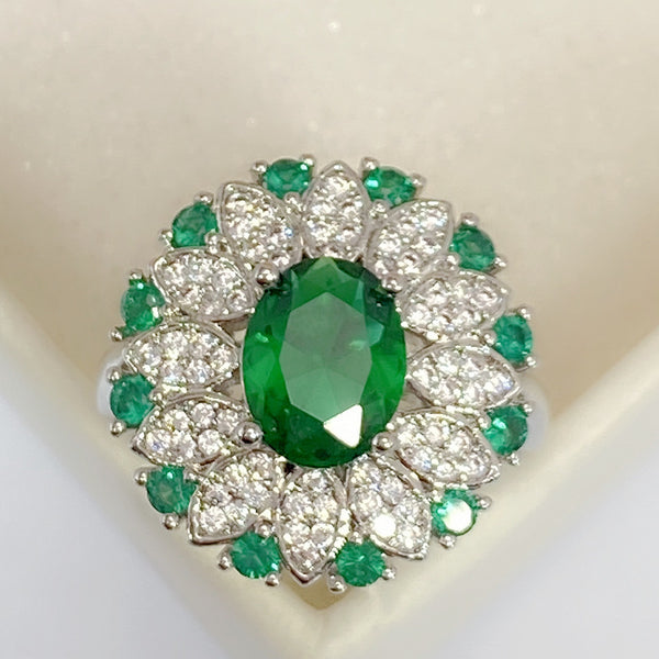 Flower Emerald Green Solitaire CZ Silver Anti Tarnish Ring Bulk Main image
