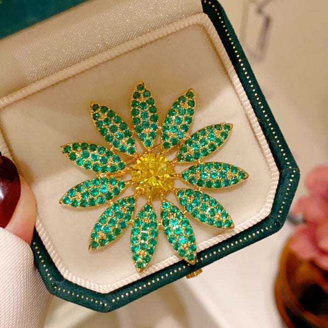 Green White Flower Gold Cubic Zirconia Copper Brooch Women Bulk