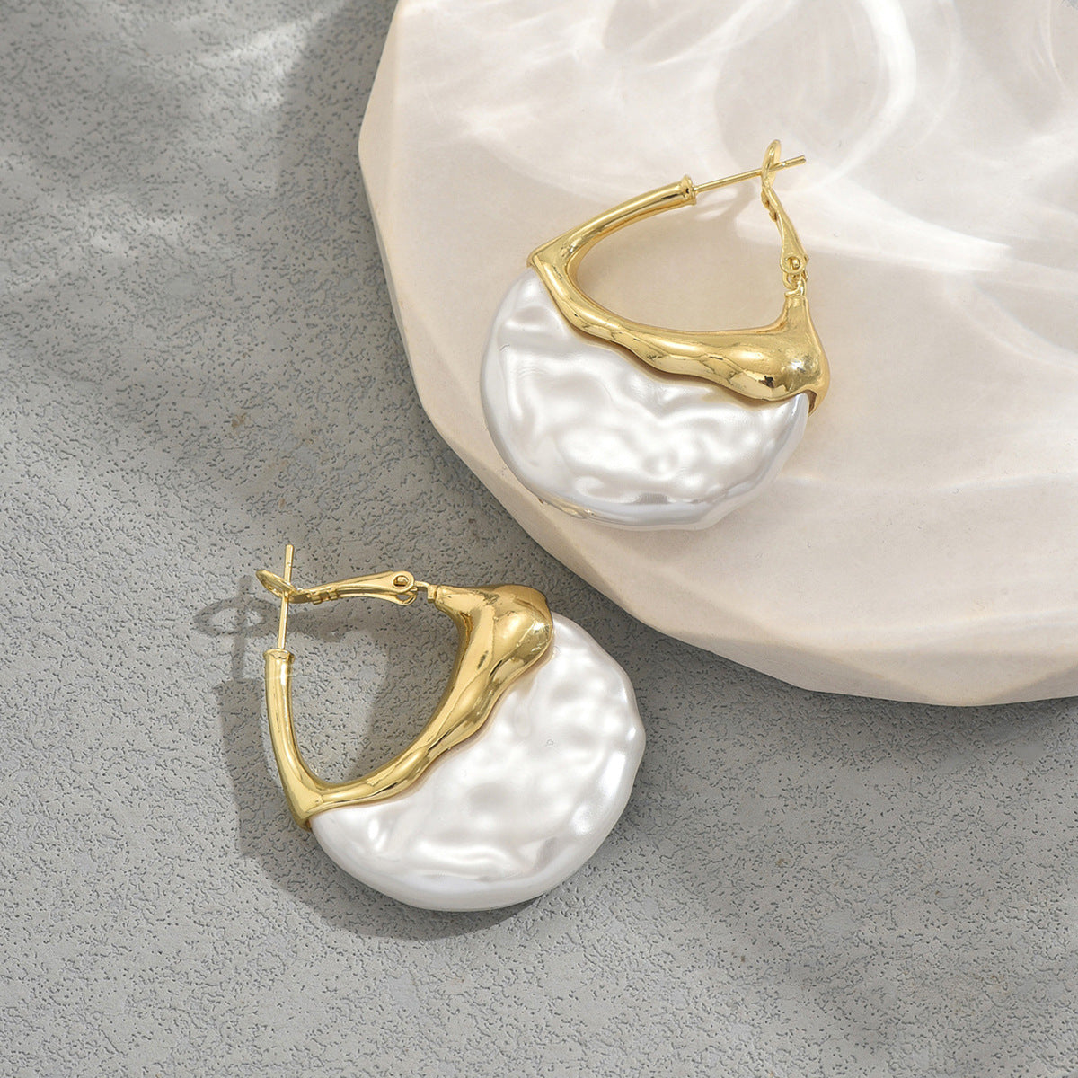 White Modern Abstract Gold Pearl Copper Hoop Earrings For Women Bulk