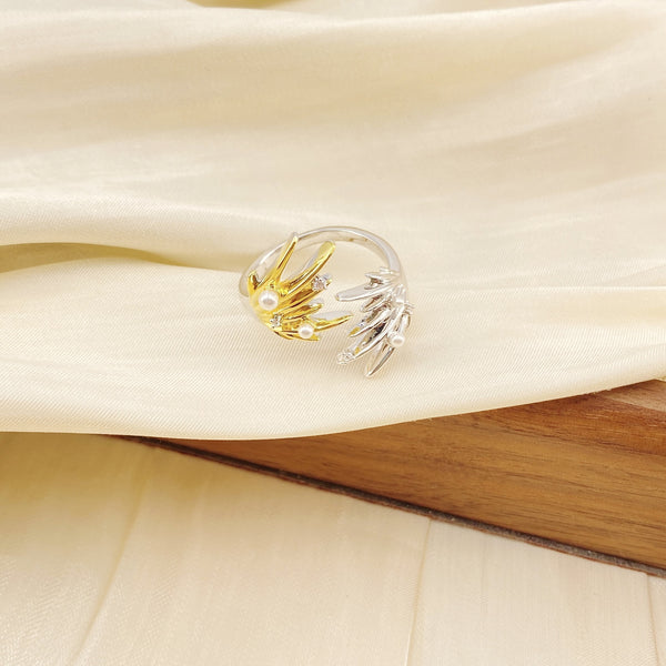 Two Tone Pointy Pearl 18K Gold Silver Adjustable Ring For Women Bulk Main image
