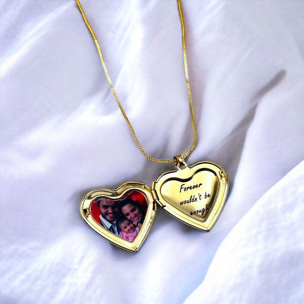 Large White Heart Love Mother of Pearl Openable Photo Frame Pendant Chain for Women Main image