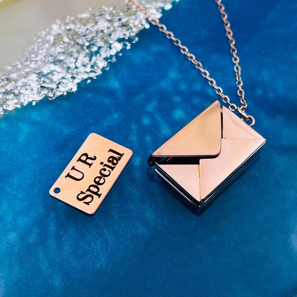 Envelope Engrave Custom Personalized Stainless Steel Necklace Pendant Chain For Women