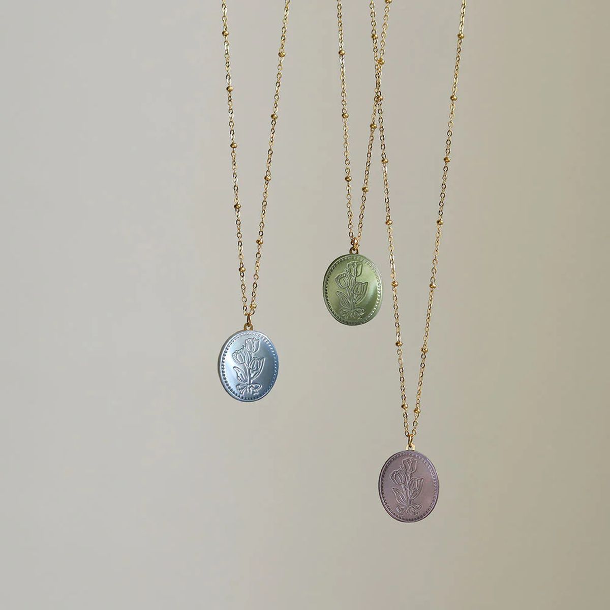 Tulip Flower Green Gold Brass Anti Tarnish Necklace Pendant Chain Bulk Secondary image