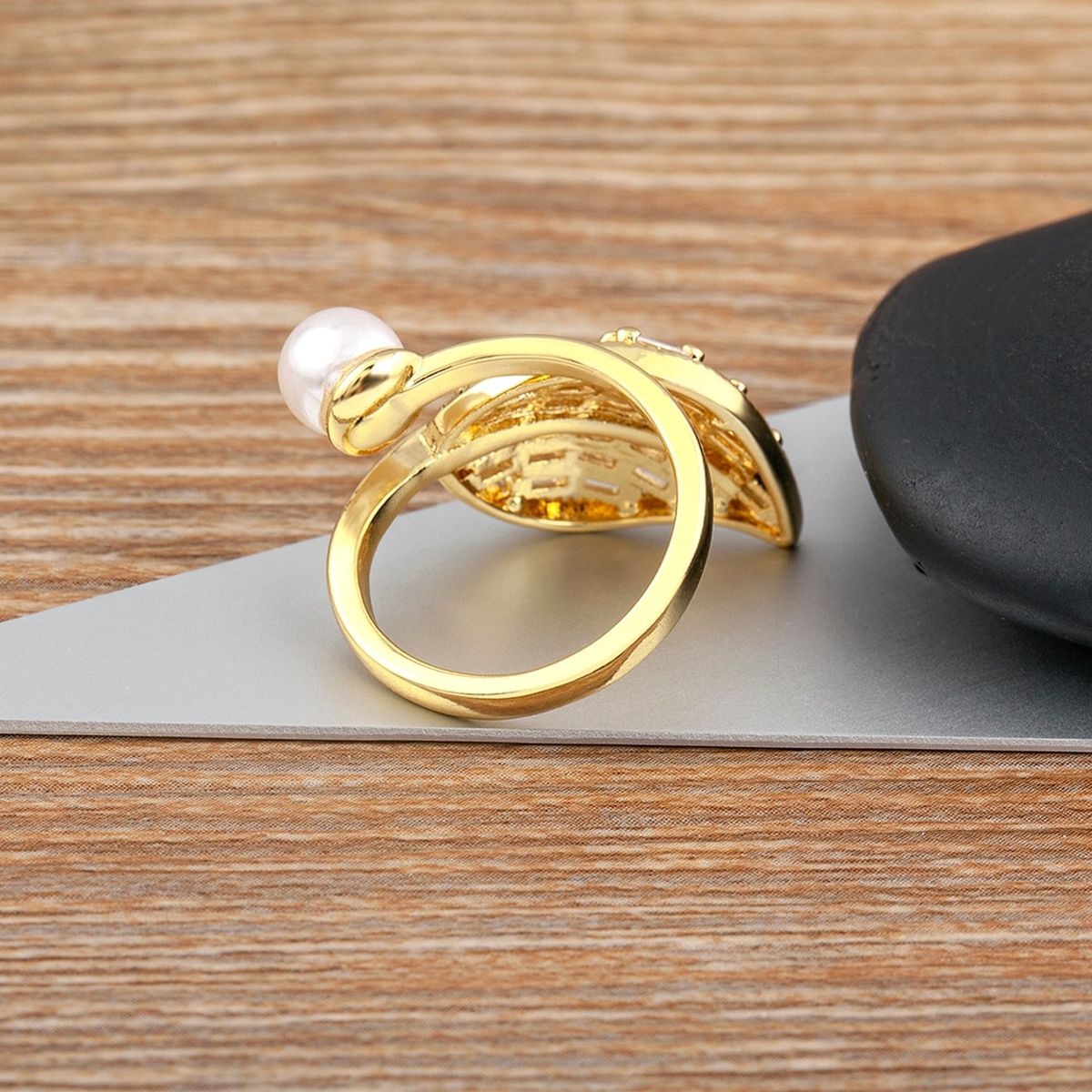 Feather Leaf Pearl Baguette CZ 18K Gold Free Size Ring Bulk
