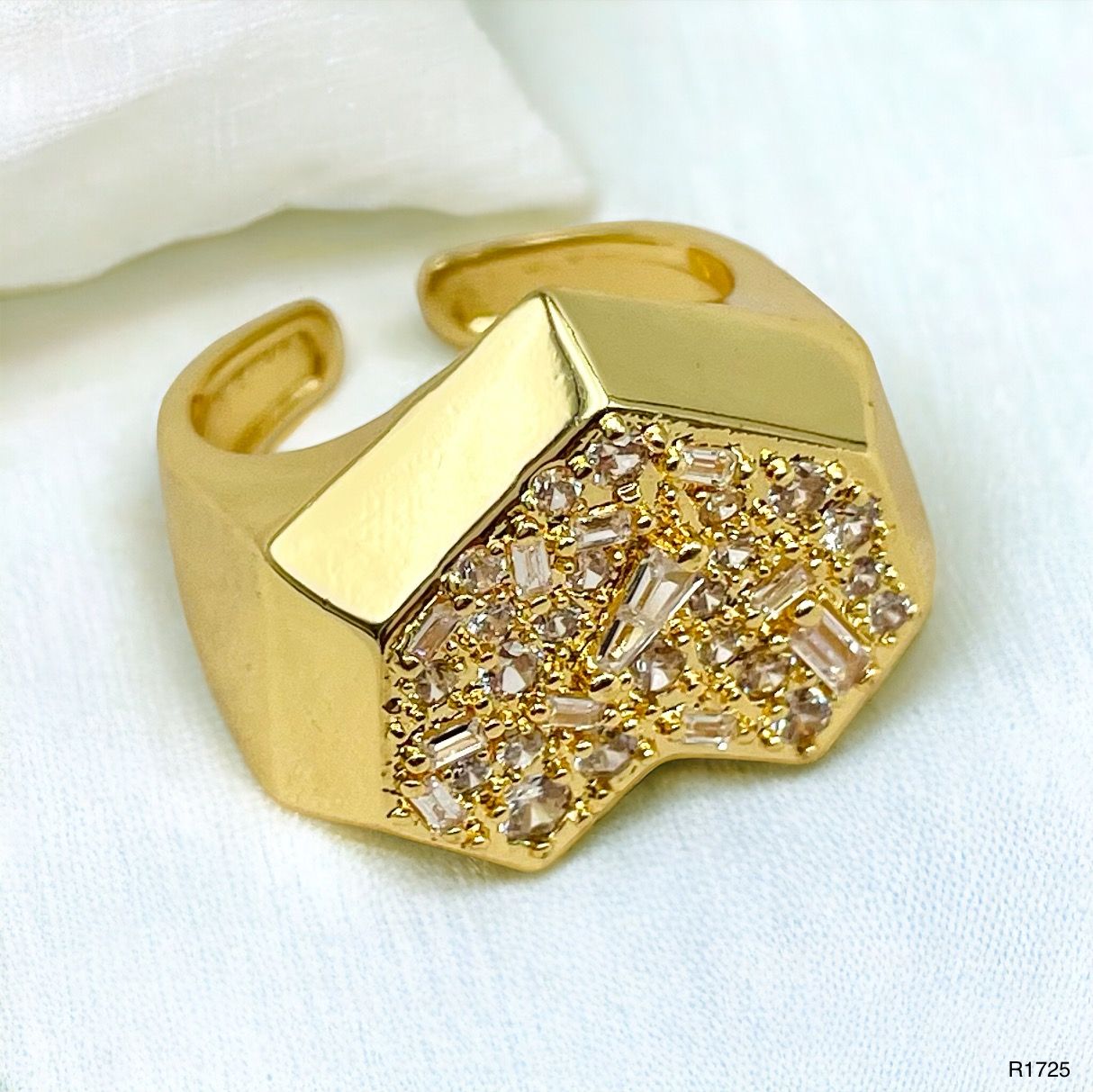 Heart Love Baguette Round Cubic Zirconia 18K Gold Open Back Ring Bulk