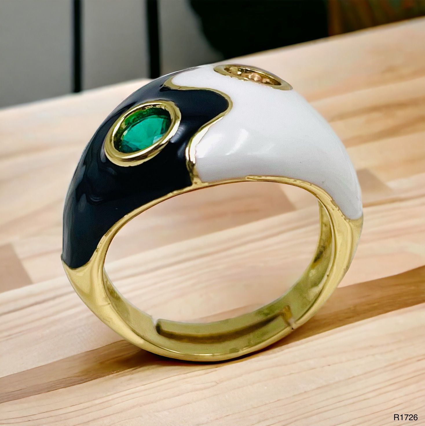 Ying Yang Black White Enamel 18K Gold Free Size Adjustable Ring Bulk