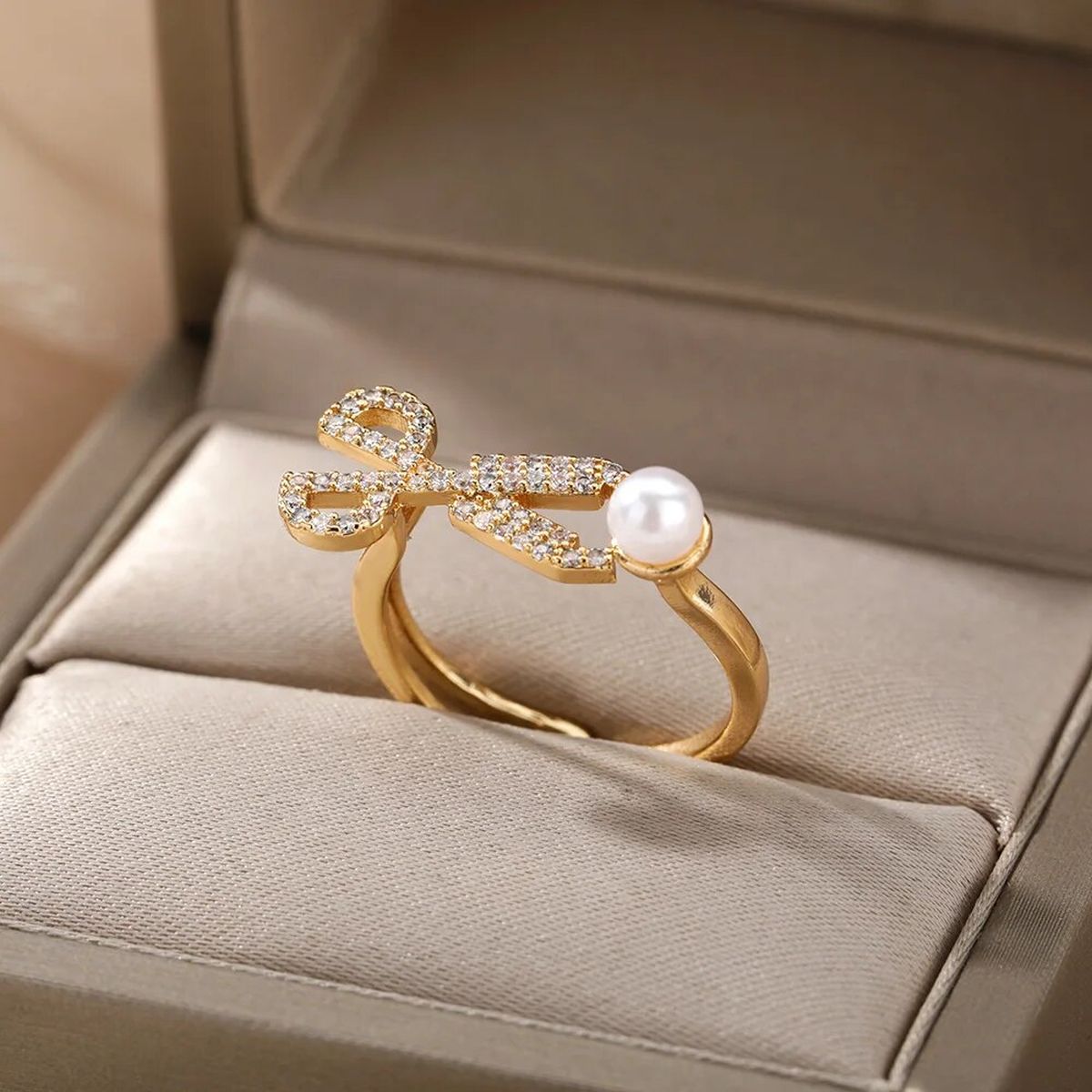 Scissor Pearl Cubic Zirconia 18K Gold Anti Tarnish Free Size Ring Bulk