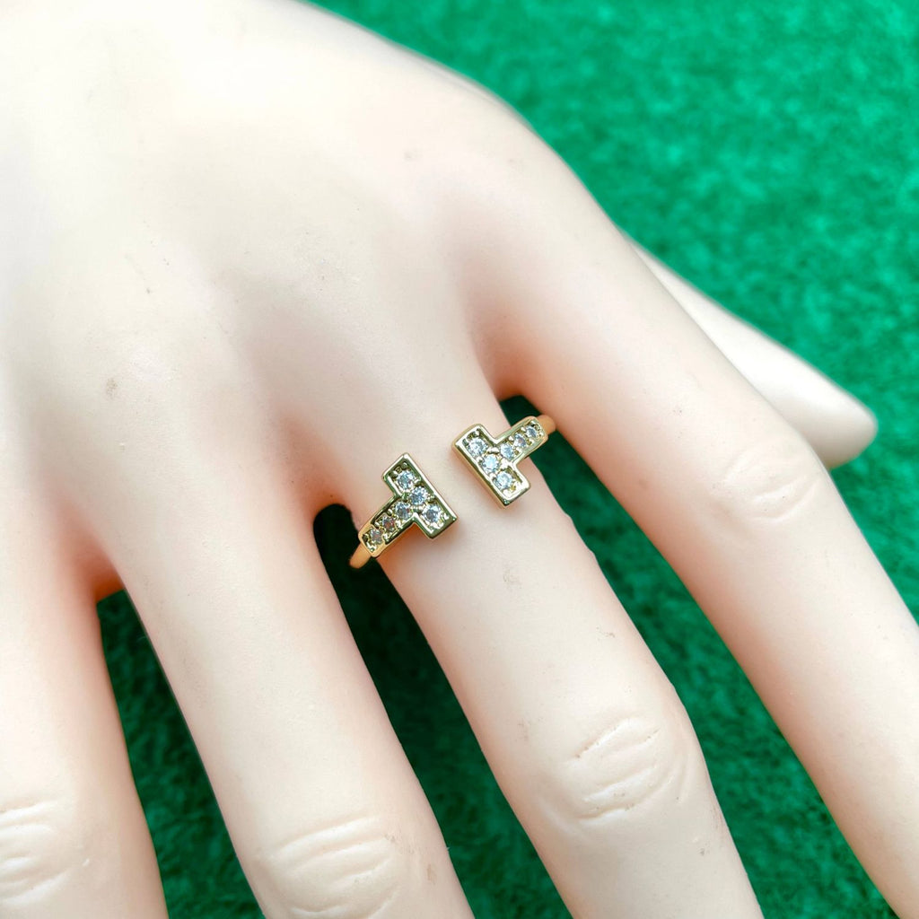 T Shape Cubic Zirconia Anti Tarnish 18K Gold Free Size Ring Women Bulk