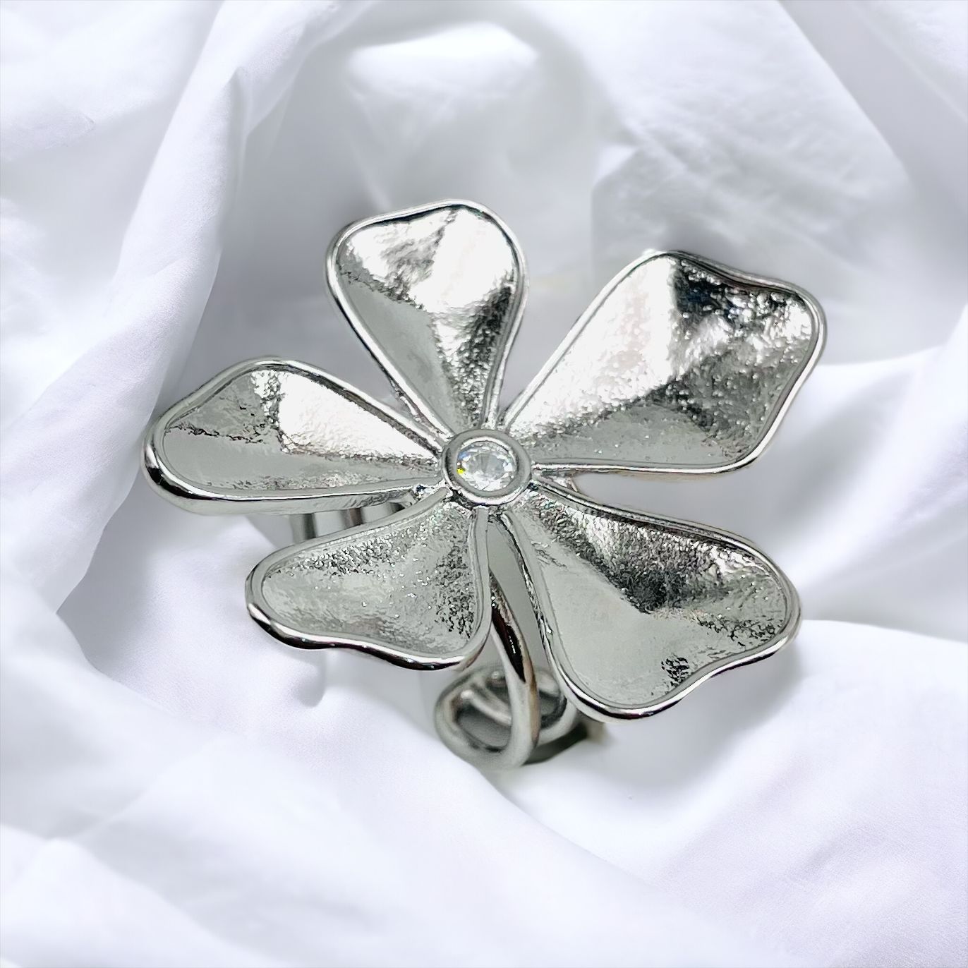 Flower Silver Anti Tarnish Cubic Zirconia Open Back Band Ring Bulk