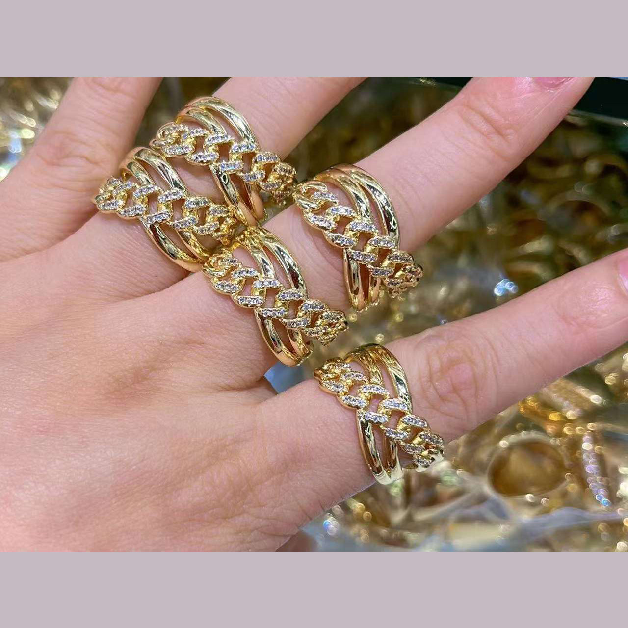 Curb Chain Cubic Zirconia 18K Gold Anti Tarnish Adjustable Ring Bulk Main image