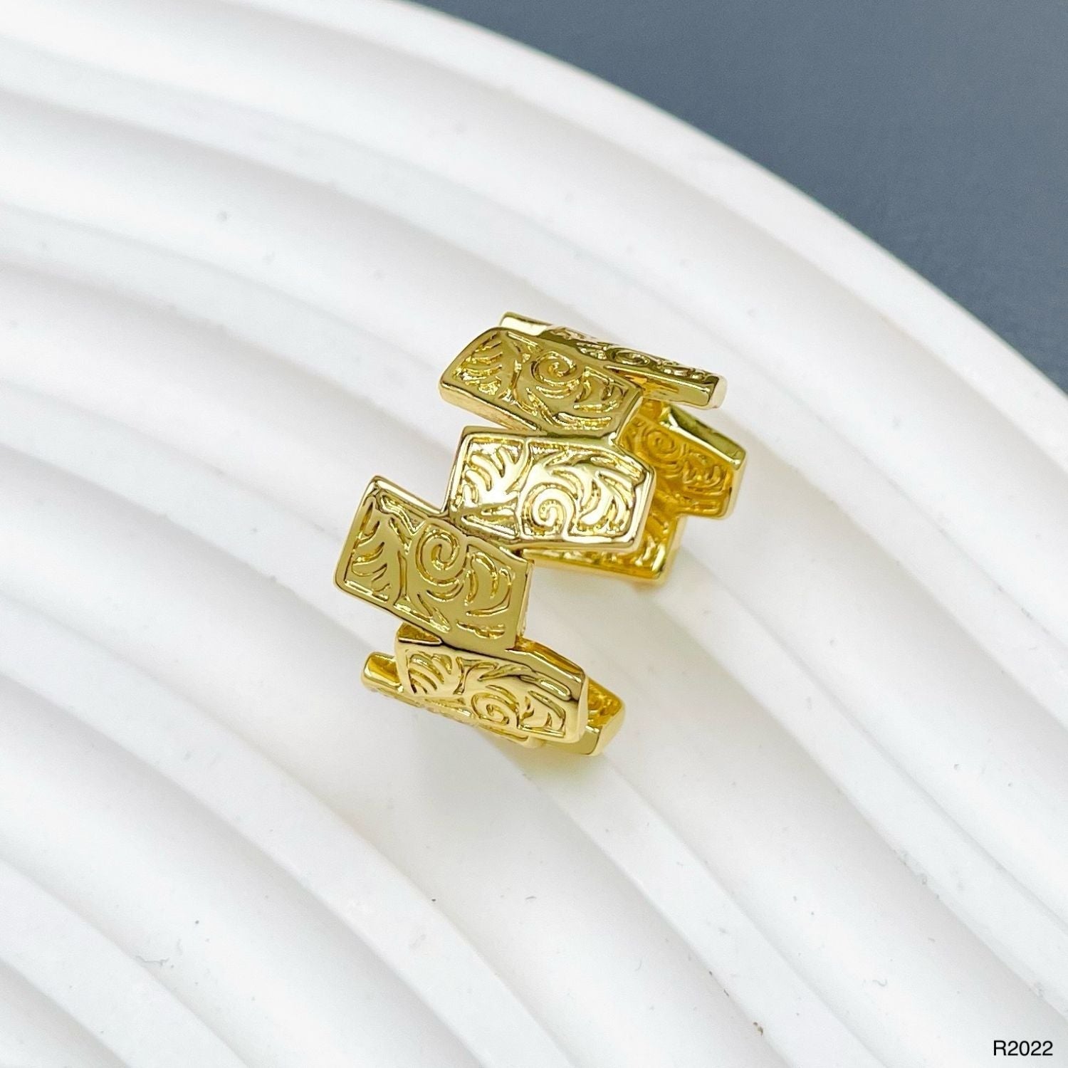 Irregular Engraved Chic Chunky Gold Anti Tarnish Adjustable Ring Bulk