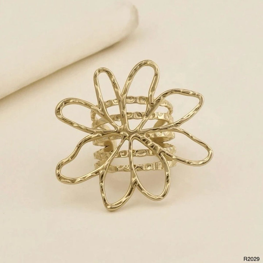 Dented Flower Gold Stainless Steel Anti Tarnish Adjustable Ring Bulk