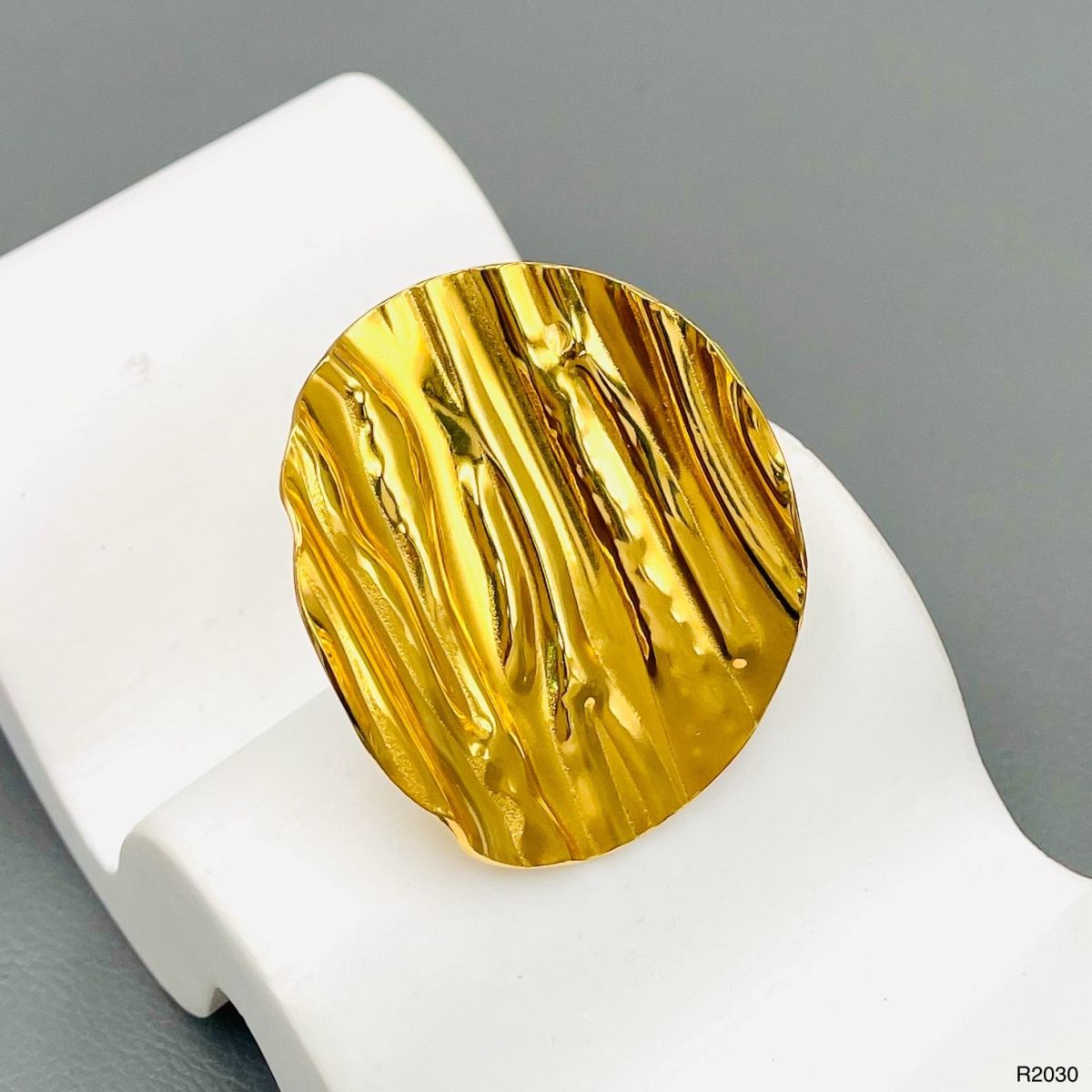 Dented Band 18K Gold Stainless Steel Anti Tarnish Adjustable Ring Bulk