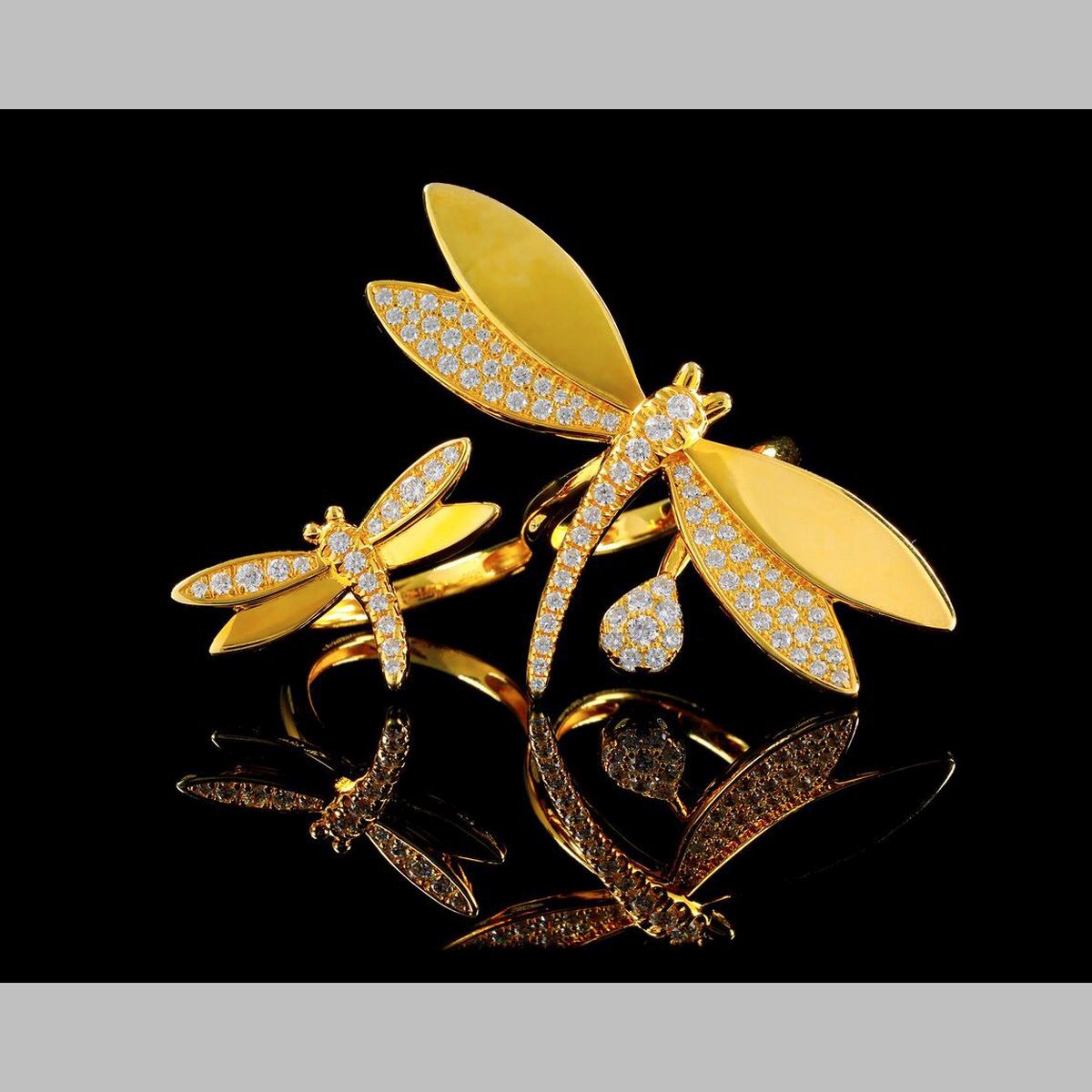 Exquisite Dragonfly CZ Gold Anti Tarnish Dual Finger Ring Bulk Main image