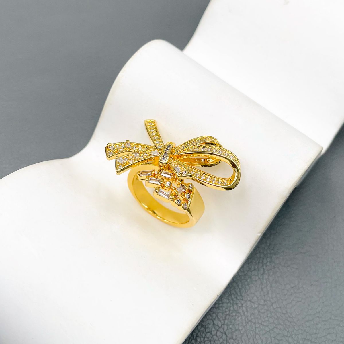 Ribbon Cubic Zirconia 18K Gold Anti Tarnish Free Size Ring Women Bulk