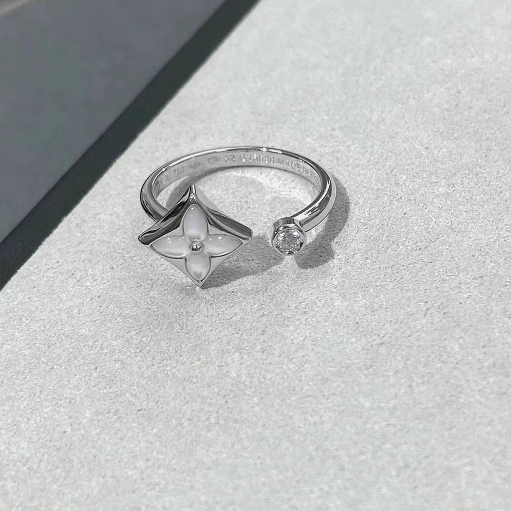 Clover Flower Cubic Zirconia Mother Of Pearl Rose Gold White Anti Tarnish Adjustable Ring For Women