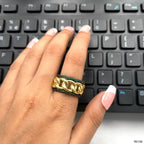 Curb On Surface Crystal Red Black 18K Gold Anti Tarnish Ring Bulk
