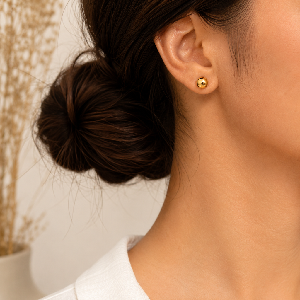 Simple Two Tone 18K Gold Silver Anti Tarnish Stud Earring Women Bulk