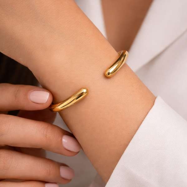 Bulk Waterdrop Gold Plain Anti Tarnish Stainless Steel Cuff & Kada Secondary image