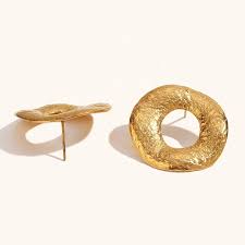 Wholesale Gold Textured Round Alloy Stud Earrings